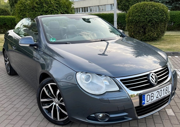 Volkswagen Eos cena 23999 przebieg: 89000, rok produkcji 2007 z Wałbrzych małe 742